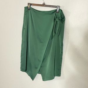 Alex Marie Women’s Emerald Green Midi Slit Wrap Skirt | Size 10 | New with Tags